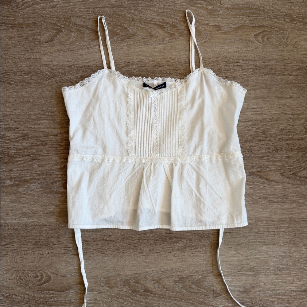 Brandy Melville White Lace Trimmed tank NWT